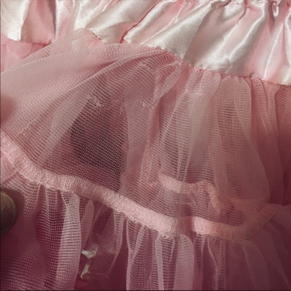 Gorgeous pink girls frilly elastic waist tutu - Picture 5 of 8